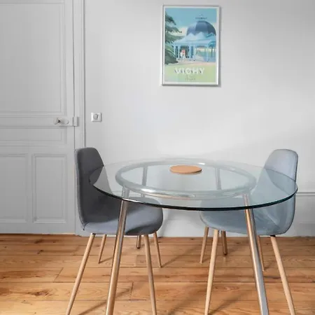 Le Clem - Appartement Centre Ville - Ideal Cure Et Parcs Vichy Exterior photo